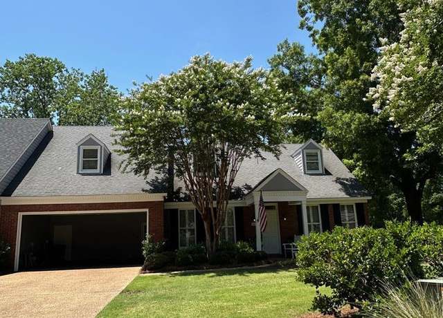 Property at 107 Bayou Oaks, Greenville, MS 38701, 4 beds, 3 baths