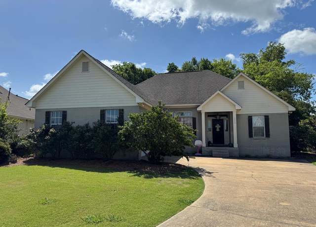 Property at 2430 Blanton Loop, Greenville, MS 38701, 3 beds, 2 baths