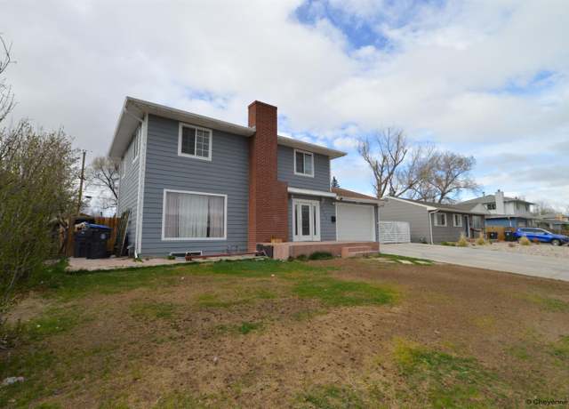 Property at 3922 E 6th St, Cheyenne, WY 82001, 5 beds, 2.5 baths