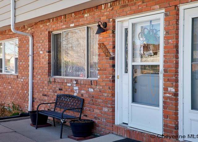 Property at 4713 Hickory Pl, Cheyenne, WY 82009, 3 beds, 1.5 baths