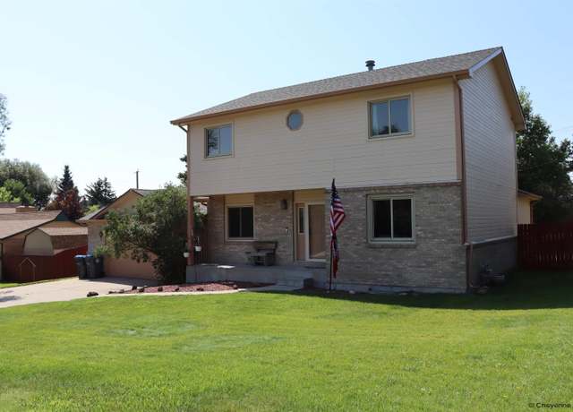 Property at 721 Creighton St, Cheyenne, WY 82009, 3 beds, 3.5 baths