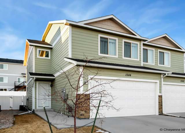Property at 1544 Danny Pl, Cheyenne, WY 82007, 3 beds, 2.5 baths