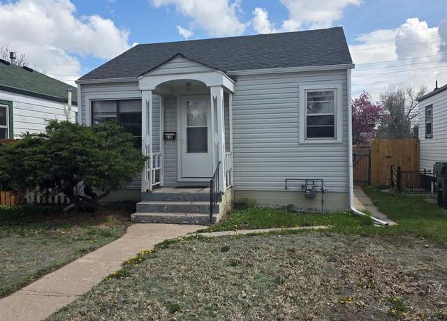 Property at 713 W 25th St, Cheyenne, WY 82001, 1 bed, 2 baths