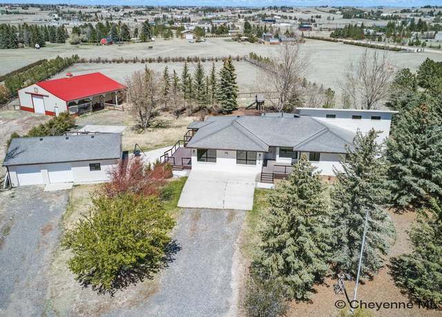 Property at 1810 Eagle Dr, Cheyenne, WY 82009, 5 beds, 4 baths