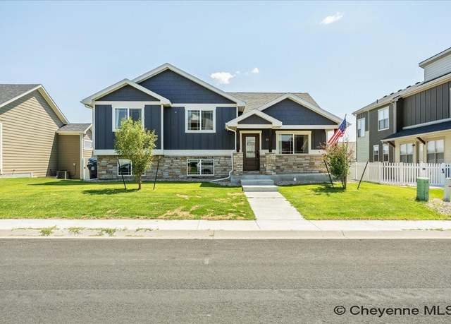 Property at 6507 Hitching Post Ln, Cheyenne, WY 82001, 3 beds, 2.5 baths