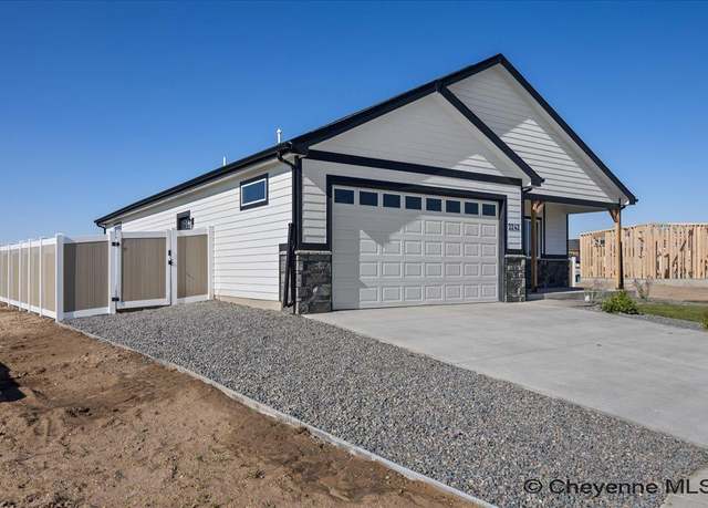 Property at 2206 Blue Norther Ln, Cheyenne, WY 82007, 3 beds, 2 baths