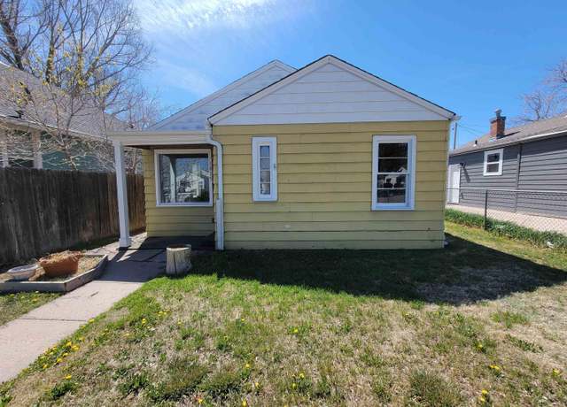 Property at 1015 E 24th St, Cheyenne, WY 82001, 2 beds, 1 bath