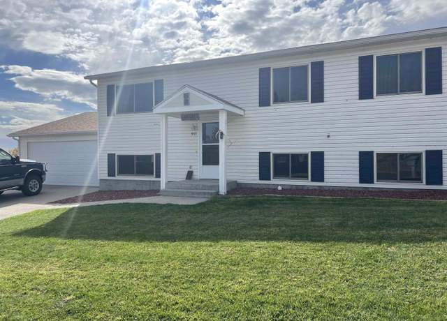 Property at 957 Ash St, Wheatland, WY 82201, 4 beds, 2 baths