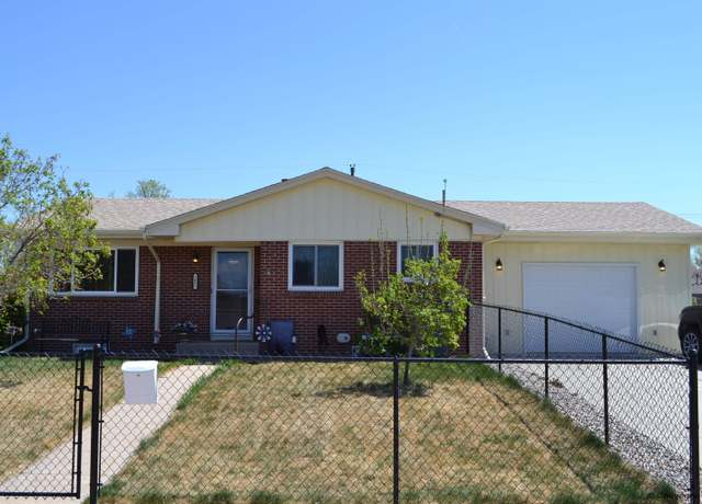 Property at 5021 Sagebrush Ave, Cheyenne, WY 82009, 4 beds, 1.5 baths