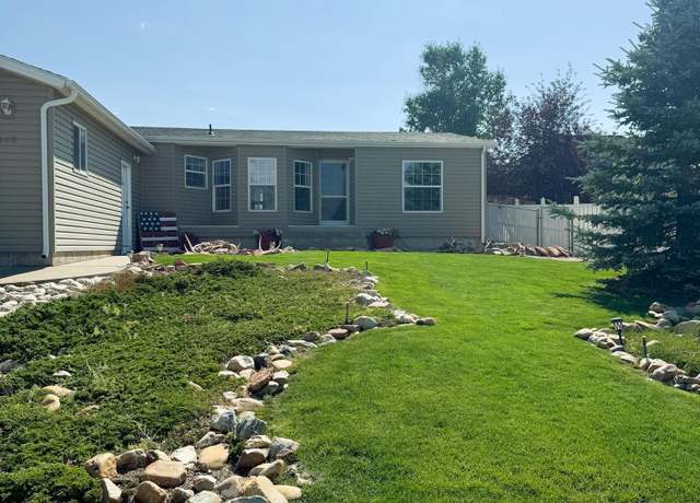 Property at 1605 Shetland Dr, Laramie, WY 82070, 3 beds, 2 baths
