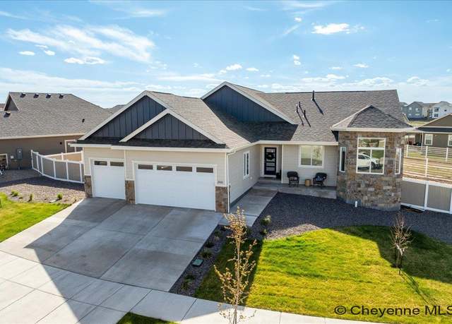 Property at 2200 Ledoux Dr, Cheyenne, WY 82007, 3 beds, 2.5 baths