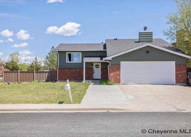 Property at 1509 Ahrens Ave, Cheyenne, WY 82007, 5 beds, 3 baths