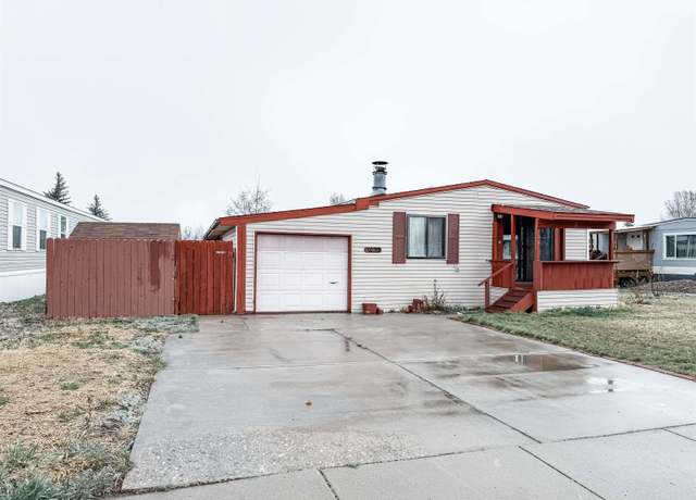 Property at 706 Dallas Rd, Cheyenne, WY 82001, 3 beds, 1.5 baths
