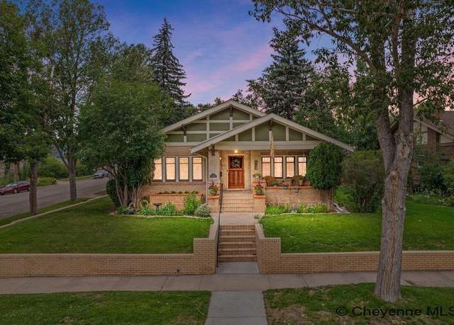 Property at 502 E 24th St, Cheyenne, WY 82001, 3 beds, 2.5 baths