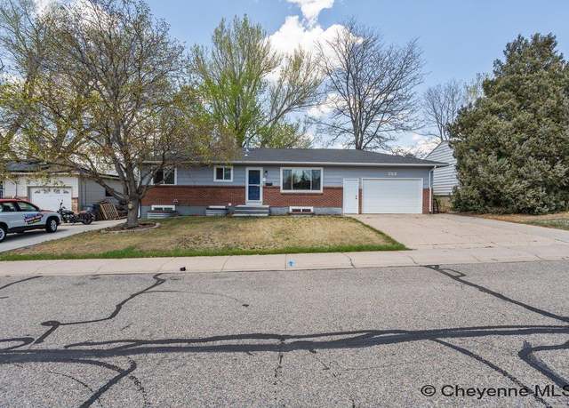 Property at 845 Cleveland Ave, Cheyenne, WY 82001, 4 beds, 2 baths
