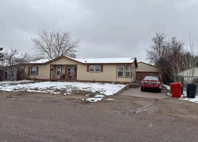 Property at 616 Sunridge Dr, Cheyenne, WY 82007, 3 beds, 2 baths