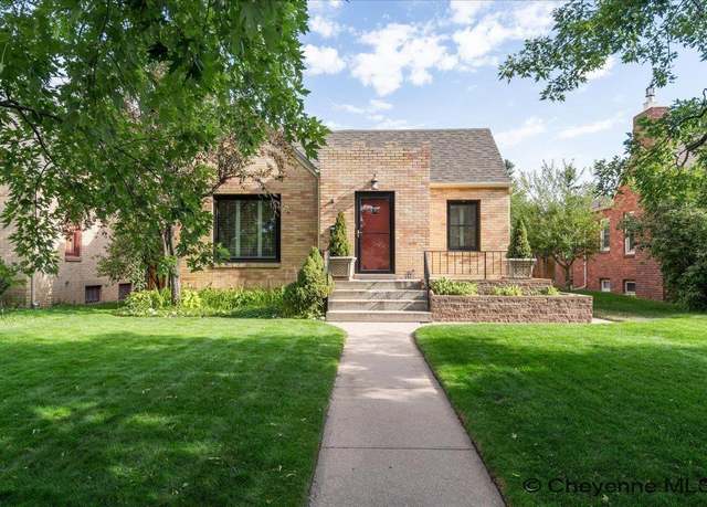 Property at 220 W 4th Ave, Cheyenne, WY 82001, 4 beds, 2 baths