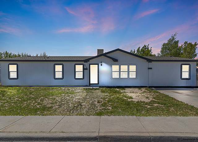Property at 813 Owl Creek Ave, Cheyenne, WY 82007, 4 beds, 2 baths