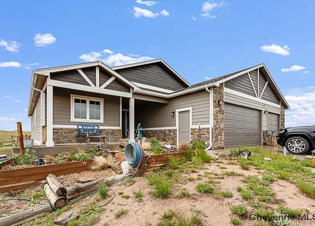 Property at 2387 Silver Gate Way, Cheyenne, WY 82009, 3 beds, 2 baths