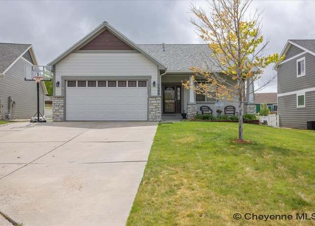 Property at 7508 Max Ct, Cheyenne, WY 82009, 4 beds, 3 baths