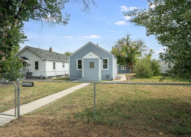 Property at 519 E 6th St, Cheyenne, WY 82007, 4 beds, 2 baths