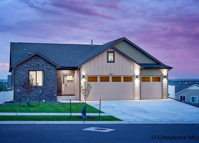 Property at 5323 Sullivan St, Cheyenne, WY 82001, 4 beds, 3 baths