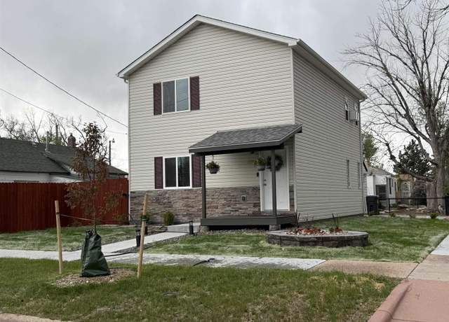 Property at 720 Russell Ave, Cheyenne, WY 82007, 3 beds, 2 baths