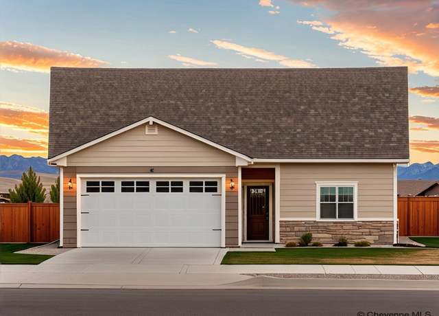 Property at 2316 Blue Norther Ln, Cheyenne, WY 82007, 3 beds, 2 baths