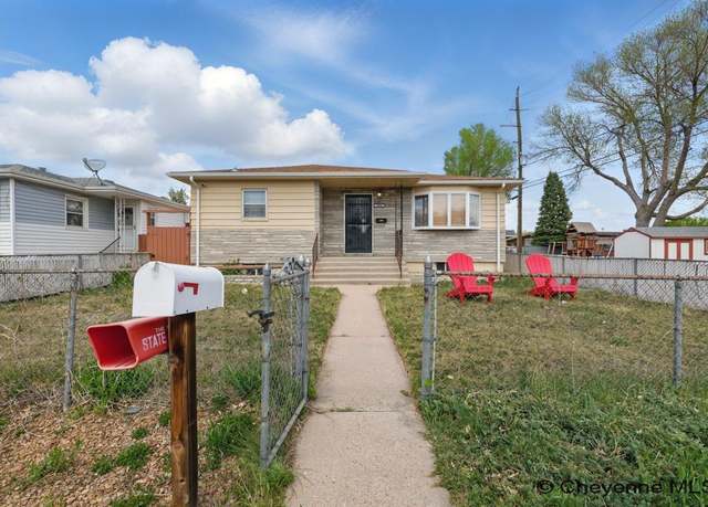 Property at 2922 11th St, Cheyenne, WY 82001, 4 beds, 2 baths