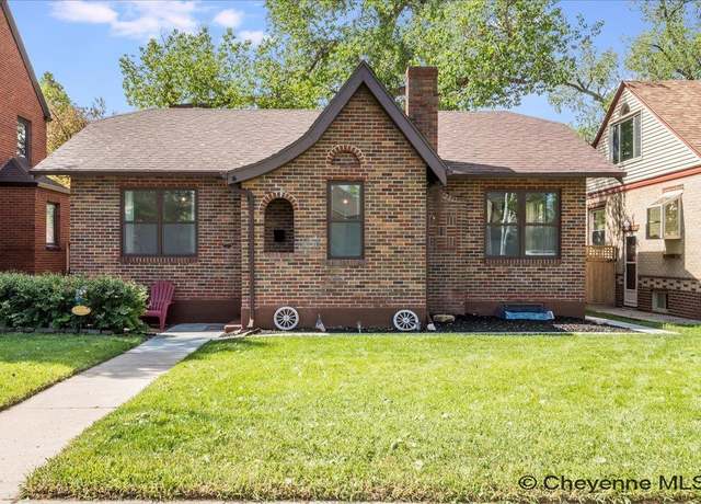 Property at 111 W 2nd Ave, Cheyenne, WY 82001, 4 beds, 2 baths