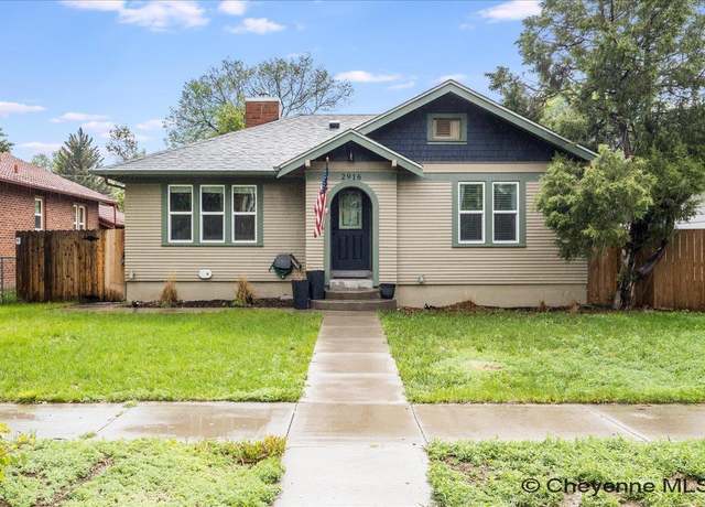 Property at 2916 Reed Ave, Cheyenne, WY 82001, 3 beds, 2 baths