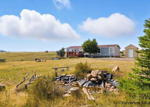 Property at 289 Shadow Dr, Cheyenne, WY 82009, 3 beds, 2 baths