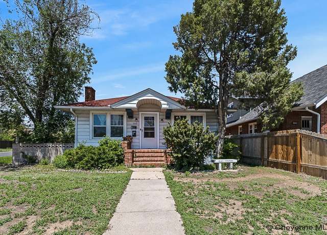 Property at 202 E 3rd Ave, Cheyenne, WY 82001, 5 beds, 2 baths