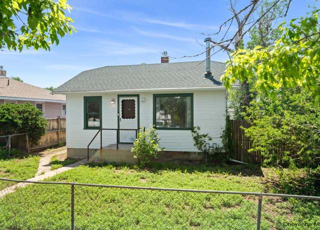 Property at 605 E 8th St, Cheyenne, WY 82007, 2 beds, 1 bath