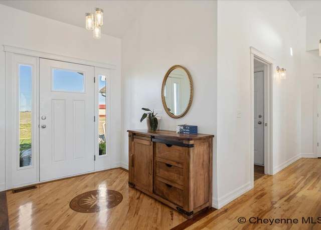 Property at 6769 Sundance Loop, Cheyenne, WY 82009, 5 beds, 3 baths