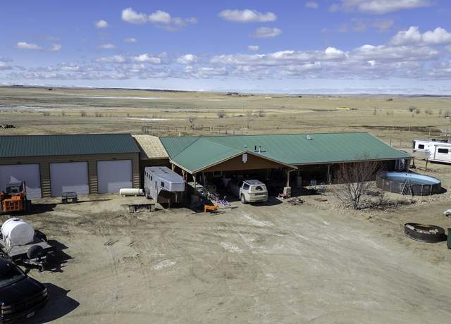 Property at 6242 Johnson Ave, Casper, WY 82604