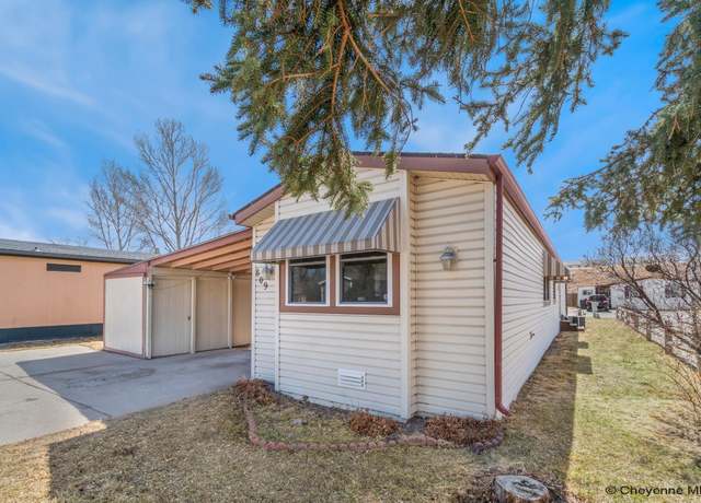 Property at 809 Covered Wagon Dr, Cheyenne, WY 82007, 2 beds, 2 baths