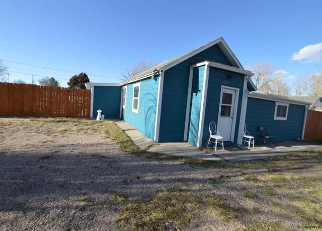 Property at 600 E 9th St, Cheyenne, WY 82007, 3 beds, 2 baths