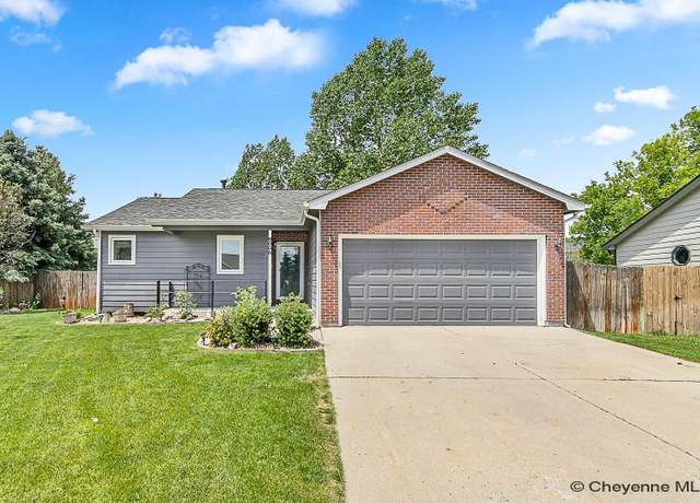 Property at 6006 Highview Ct, Cheyenne, WY 82009, 4 beds, 3 baths