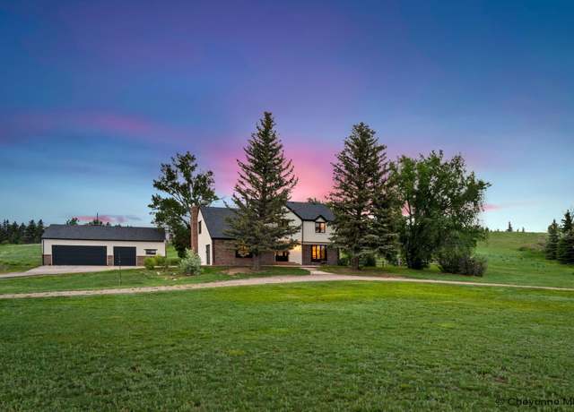 Property at 8704 Cowpoke Rd, Cheyenne, WY 82009, 5 beds, 4.5 baths