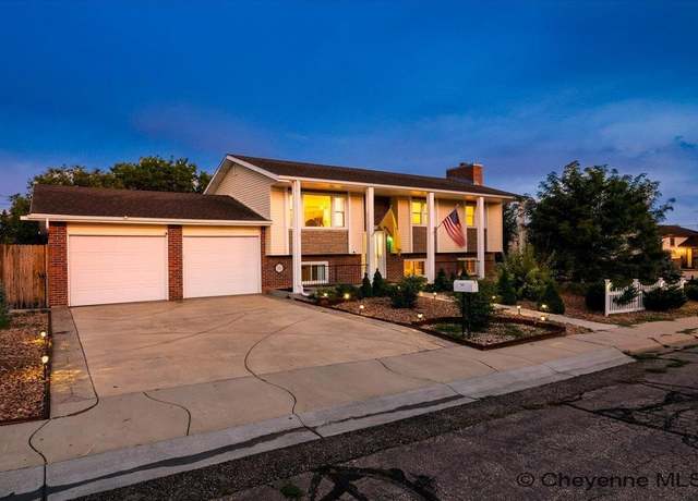 Property at 3001 Sunflower Rd, Cheyenne, WY 82009, 4 beds, 3 baths