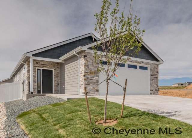 Property at 4046 Arrowhead Trl, Cheyenne, WY 82001, 5 beds, 3 baths