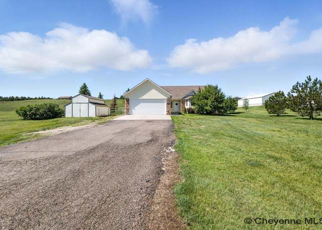 Property at 407 Dayshia Ln, Cheyenne, WY 82007, 5 beds, 3 baths