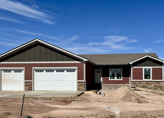 Property at 3658 Sky Train Dr, Cheyenne, WY 82009, 3 beds, 2 baths