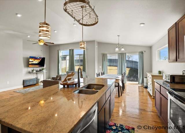 Property at 3709 Laramie St, Cheyenne, WY 82001, 5 beds, 3 baths