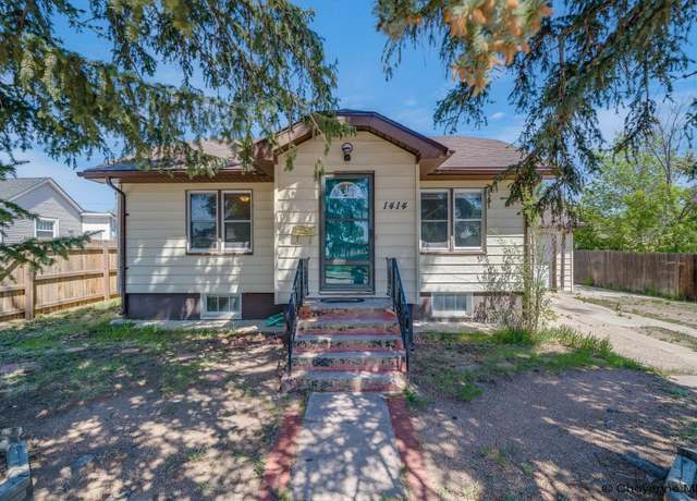 Property at 1414 E 19th St, Cheyenne, WY 82001, 3 beds, 2 baths