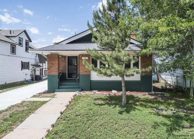 Property at 104 E 26th St, Cheyenne, WY 82001, 3 beds, 2 baths