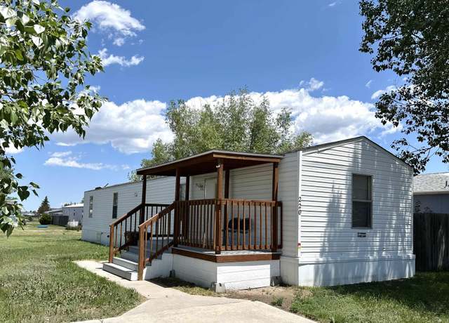 Property at 220 Pleasant Vly, Cheyenne, WY 82007, 2 beds, 1 bath