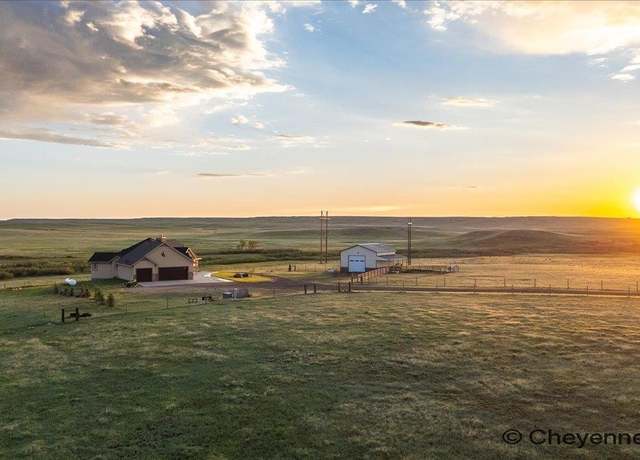 Property at 1102 Dusty Rd, Cheyenne, WY 82009, 5 beds, 4.5 baths
