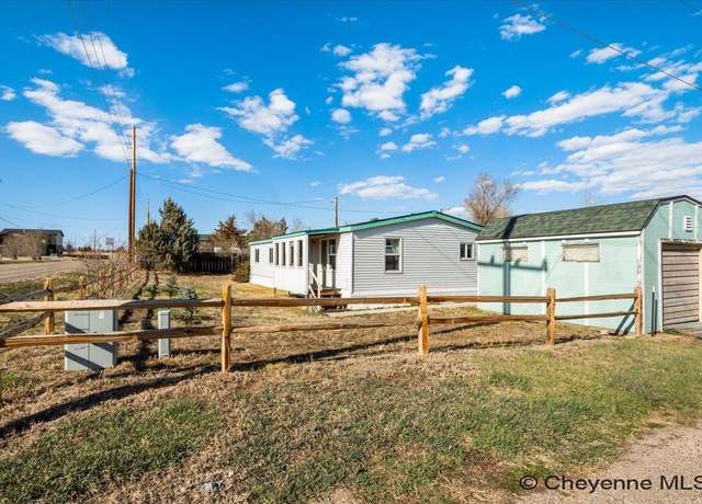 Property at 506 Murray Rd, Cheyenne, WY 82007, 3 beds, 2 baths